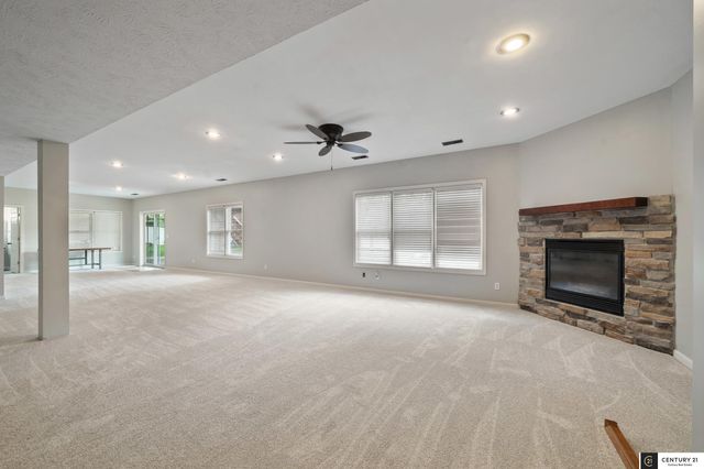 16650 Redwood Street, Omaha, NE 68136