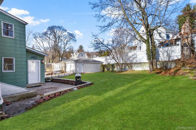 103 Old White Plains Road, Tarrytown, NY 10591