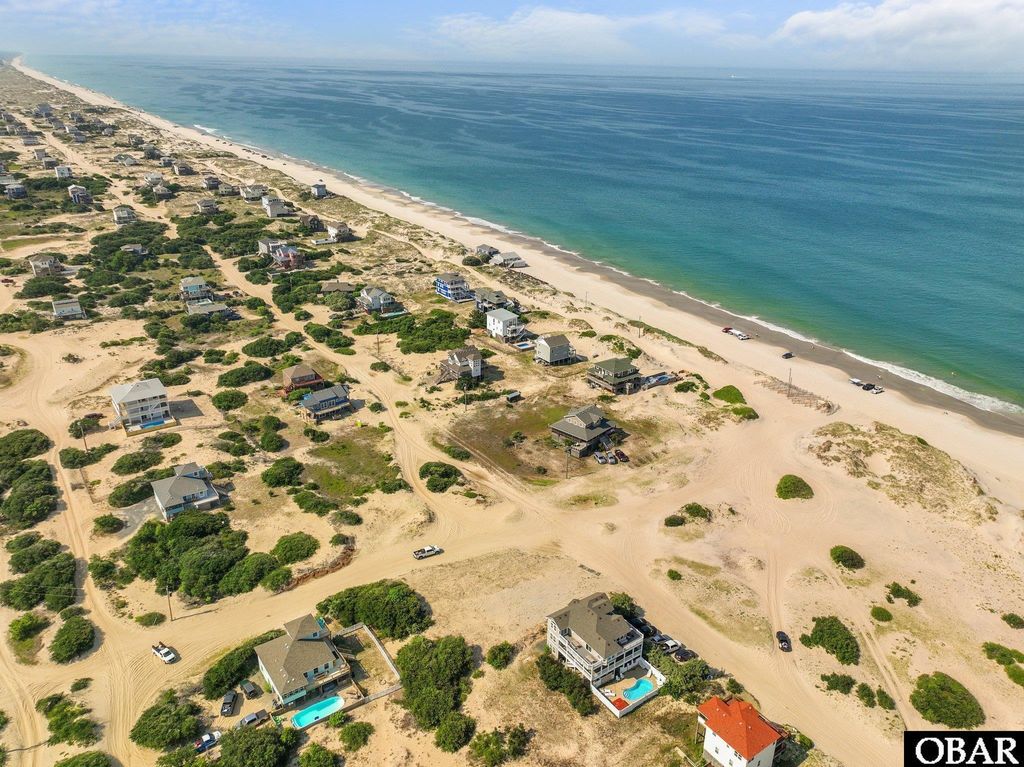 Image 11 of property listing at 1598 Sandpiper Road Lot 1, Corolla, NC 27927