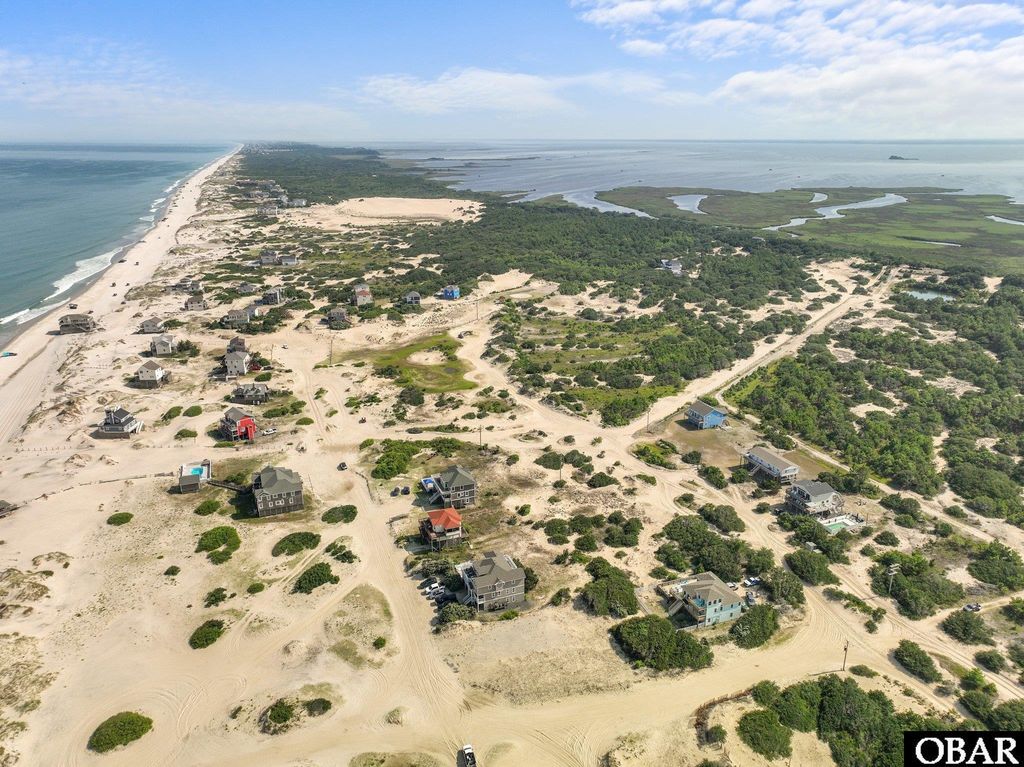 Image 15 of property listing at 1598 Sandpiper Road Lot 1, Corolla, NC 27927
