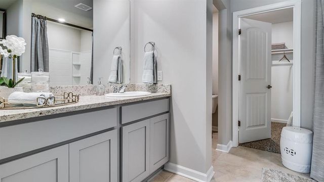 252 Pipers Lane, Sulphur, LA 70665