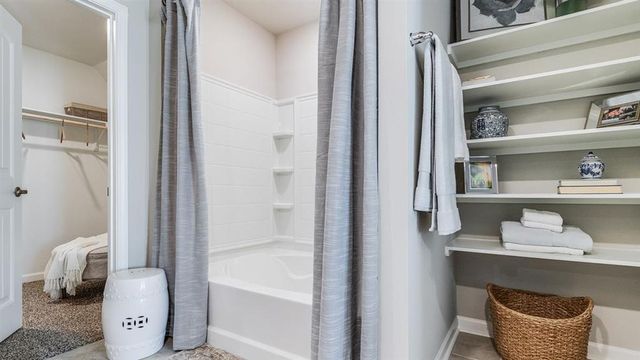 252 Pipers Lane, Sulphur, LA 70665