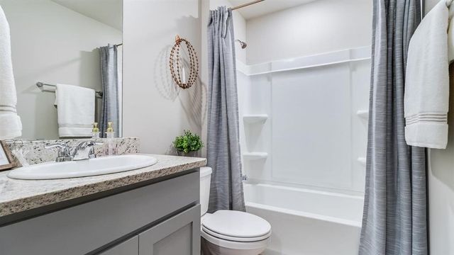 252 Pipers Lane, Sulphur, LA 70665