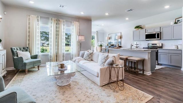 252 Pipers Lane, Sulphur, LA 70665