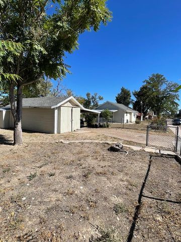 1322 Lincoln Ave, La Junta, CO 81050