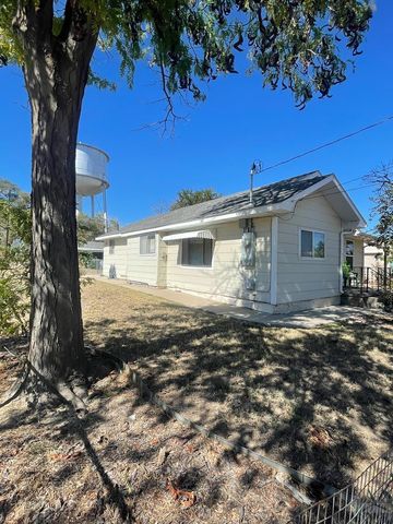1322 Lincoln Ave, La Junta, CO 81050