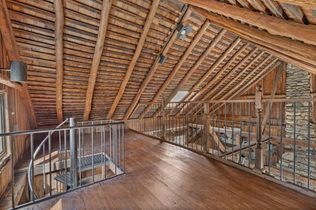 200 Chestnut Ridge Road, Bedford Corners, NY 10549