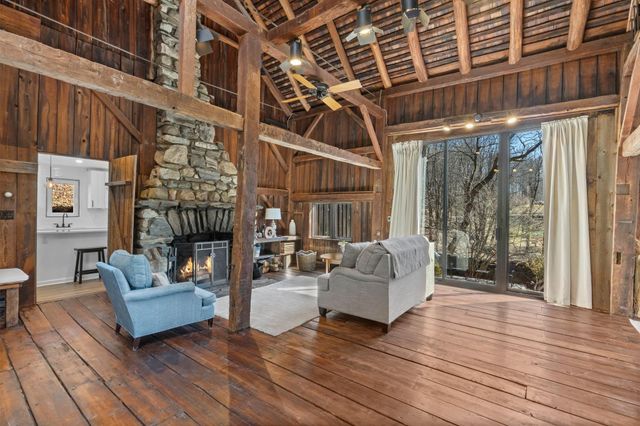 200 Chestnut Ridge Road, Bedford Corners, NY 10549