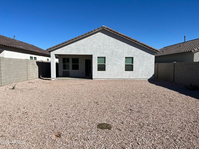 4722 N 194TH Drive, Litchfield Park, AZ 85340