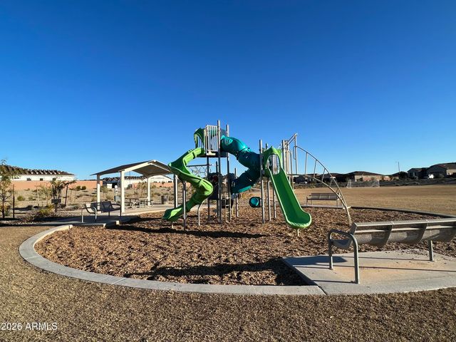 4722 N 194TH Drive, Litchfield Park, AZ 85340