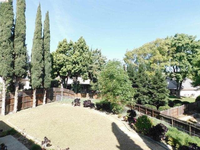 3042 Potrero Way, Fairfield, CA 94534