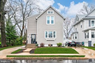 215 W PINE ST, Audubon, NJ 08106