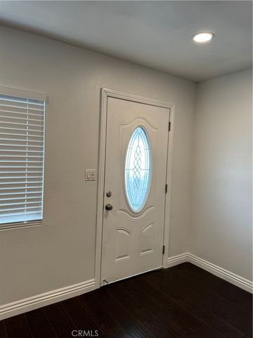 847 W Gage Avenue, Los Angeles, CA 90044