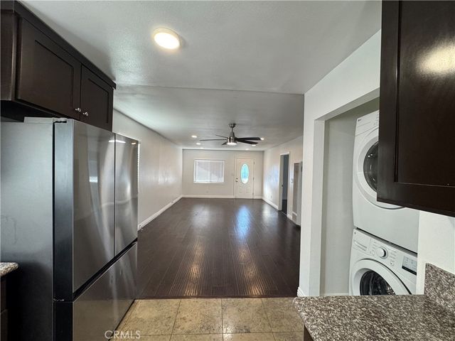 847 W Gage Avenue, Los Angeles, CA 90044