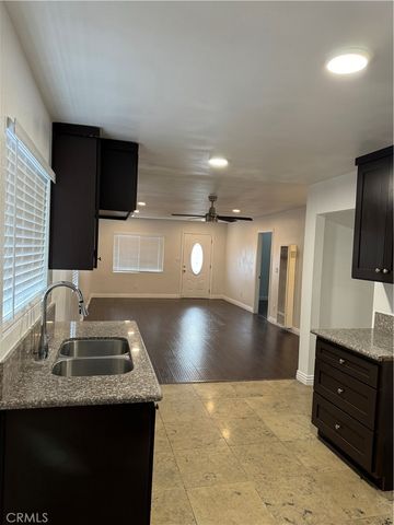 847 W Gage Avenue, Los Angeles, CA 90044