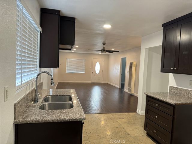 847 W Gage Avenue, Los Angeles, CA 90044