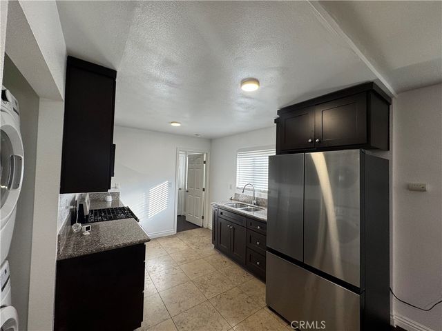 847 W Gage Avenue, Los Angeles, CA 90044