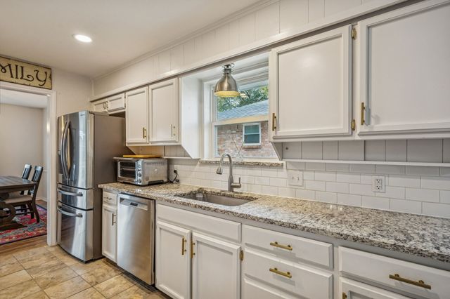 3416 Lawndale Avenue, Fort Worth, TX 76133