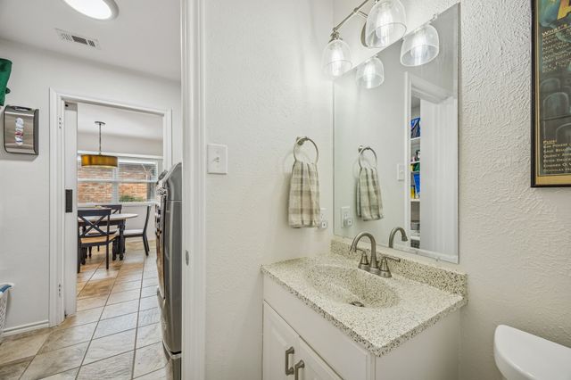 3416 Lawndale Avenue, Fort Worth, TX 76133