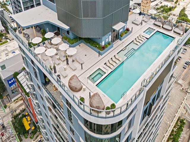 121 NE 5th St 3704, Miami, FL 33132