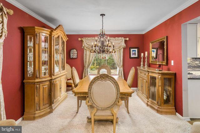 5 LAUREL TREE DR, Westampton, NJ 08060