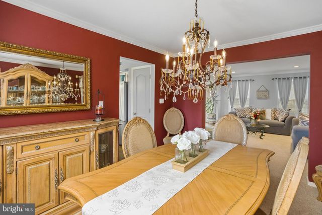 5 LAUREL TREE DR, Westampton, NJ 08060