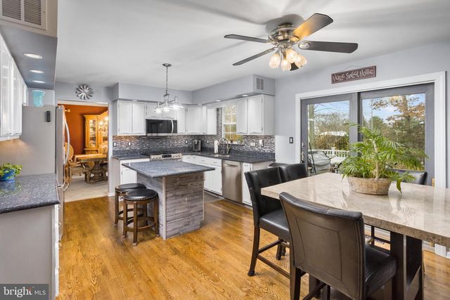 5 LAUREL TREE DR, Westampton, NJ 08060