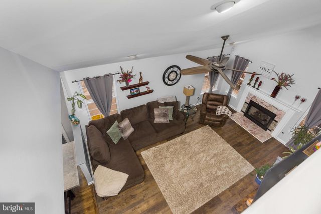 5 LAUREL TREE DR, Westampton, NJ 08060