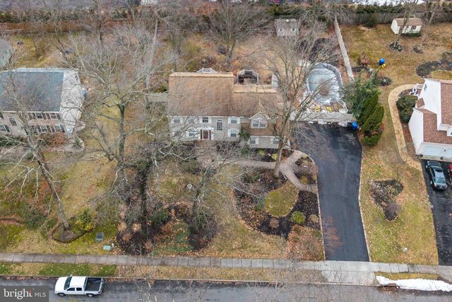 5 LAUREL TREE DR, Westampton, NJ 08060