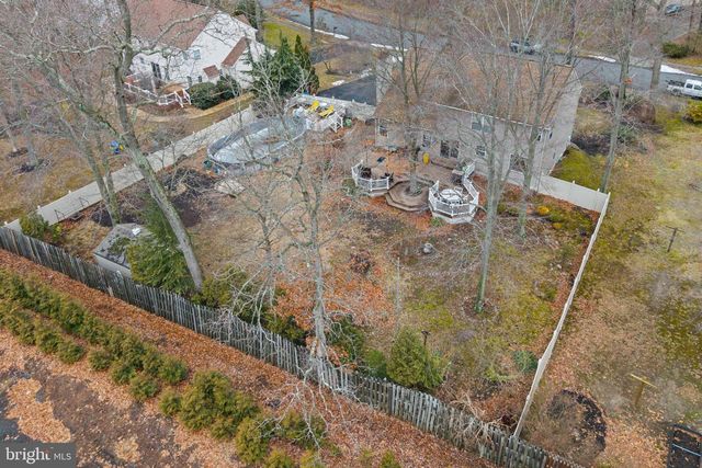 5 LAUREL TREE DR, Westampton, NJ 08060