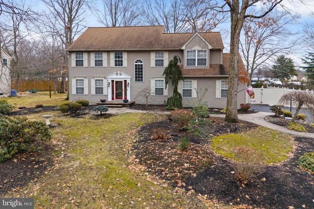 5 LAUREL TREE DR, Westampton, NJ 08060