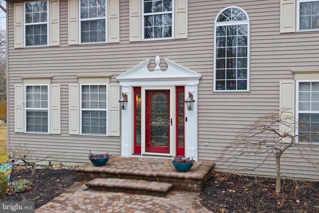 5 LAUREL TREE DR, Westampton, NJ 08060