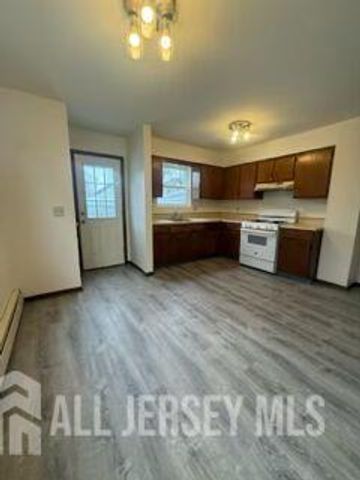 710-712 Drake Avenue 712, Middlesex, NJ 08846