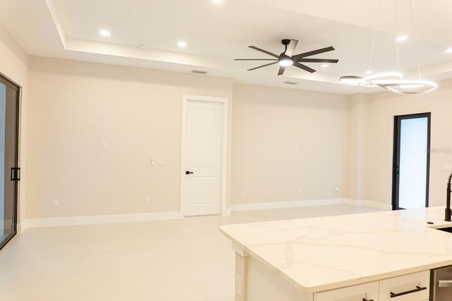 14284 CEDARWOOD AVENUE, Brooksville, FL 34614