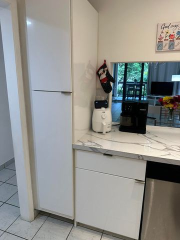 8409 Forest Hills Drive 205, Coral Springs, FL 33065