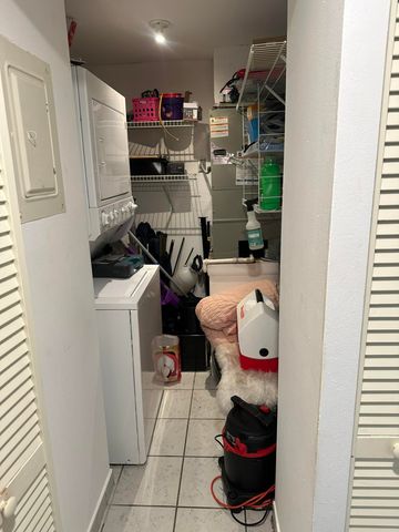 8409 Forest Hills Drive 205, Coral Springs, FL 33065