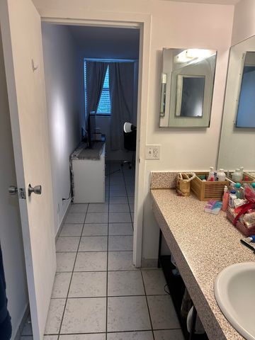 8409 Forest Hills Drive 205, Coral Springs, FL 33065