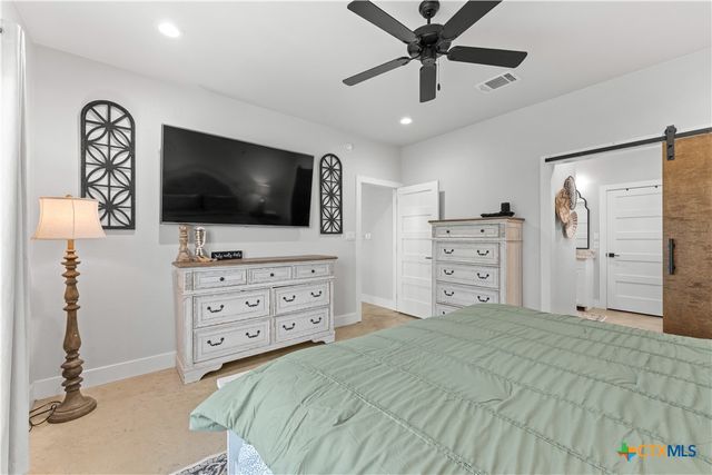 13487 Wedel Cemetery Road, Rogers, TX 76569