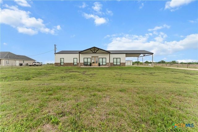 13487 Wedel Cemetery Road, Rogers, TX 76569