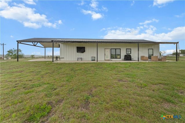 13487 Wedel Cemetery Road, Rogers, TX 76569