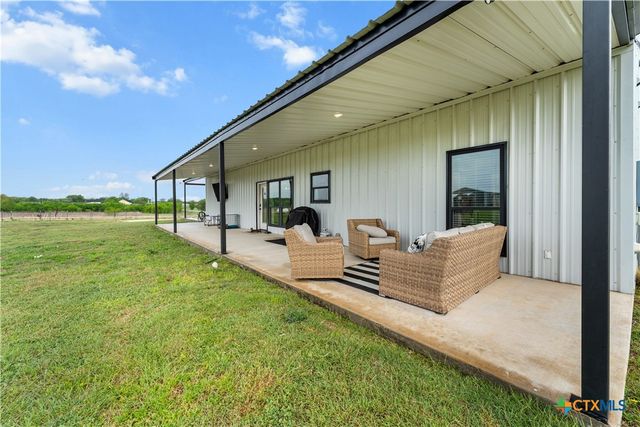 13487 Wedel Cemetery Road, Rogers, TX 76569
