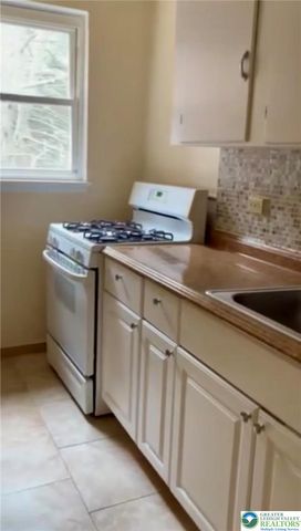 704 6th Avenue 18, Bethlehem City, PA 18018