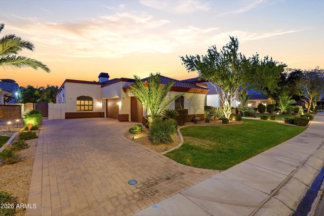 4406 E CAPRICORN Place, Chandler, AZ 85249