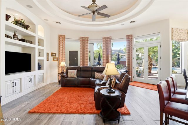 4406 E CAPRICORN Place, Chandler, AZ 85249