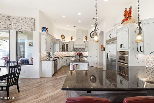 4406 E CAPRICORN Place, Chandler, AZ 85249