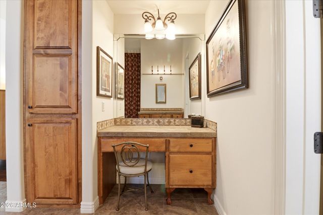 4406 E CAPRICORN Place, Chandler, AZ 85249