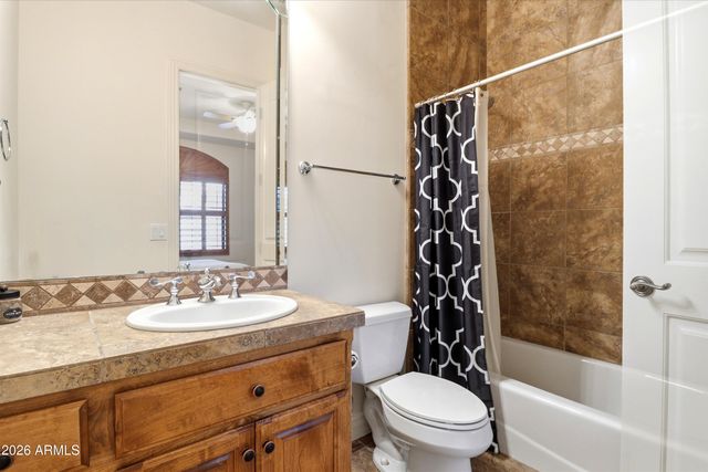 4406 E CAPRICORN Place, Chandler, AZ 85249
