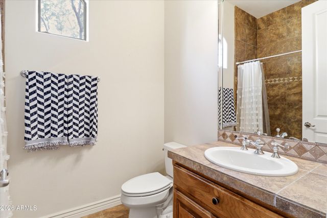 4406 E CAPRICORN Place, Chandler, AZ 85249