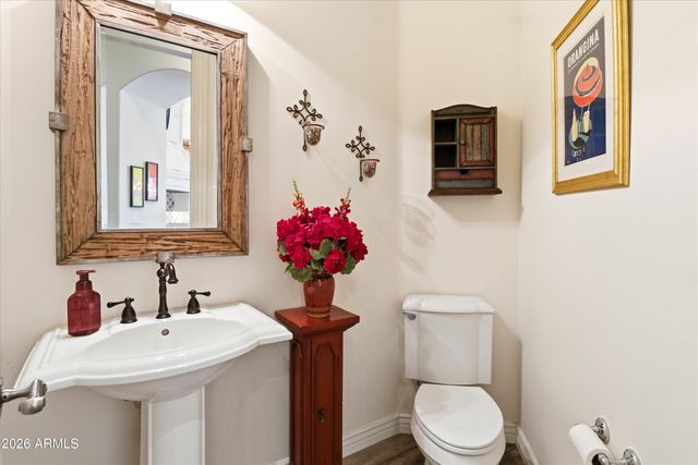4406 E CAPRICORN Place, Chandler, AZ 85249