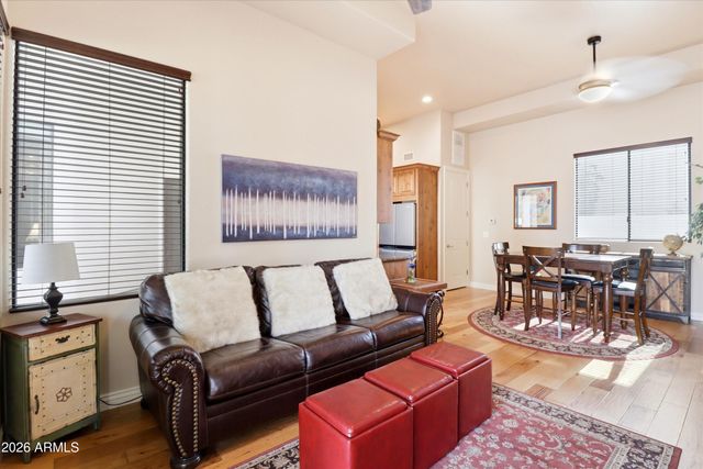 4406 E CAPRICORN Place, Chandler, AZ 85249